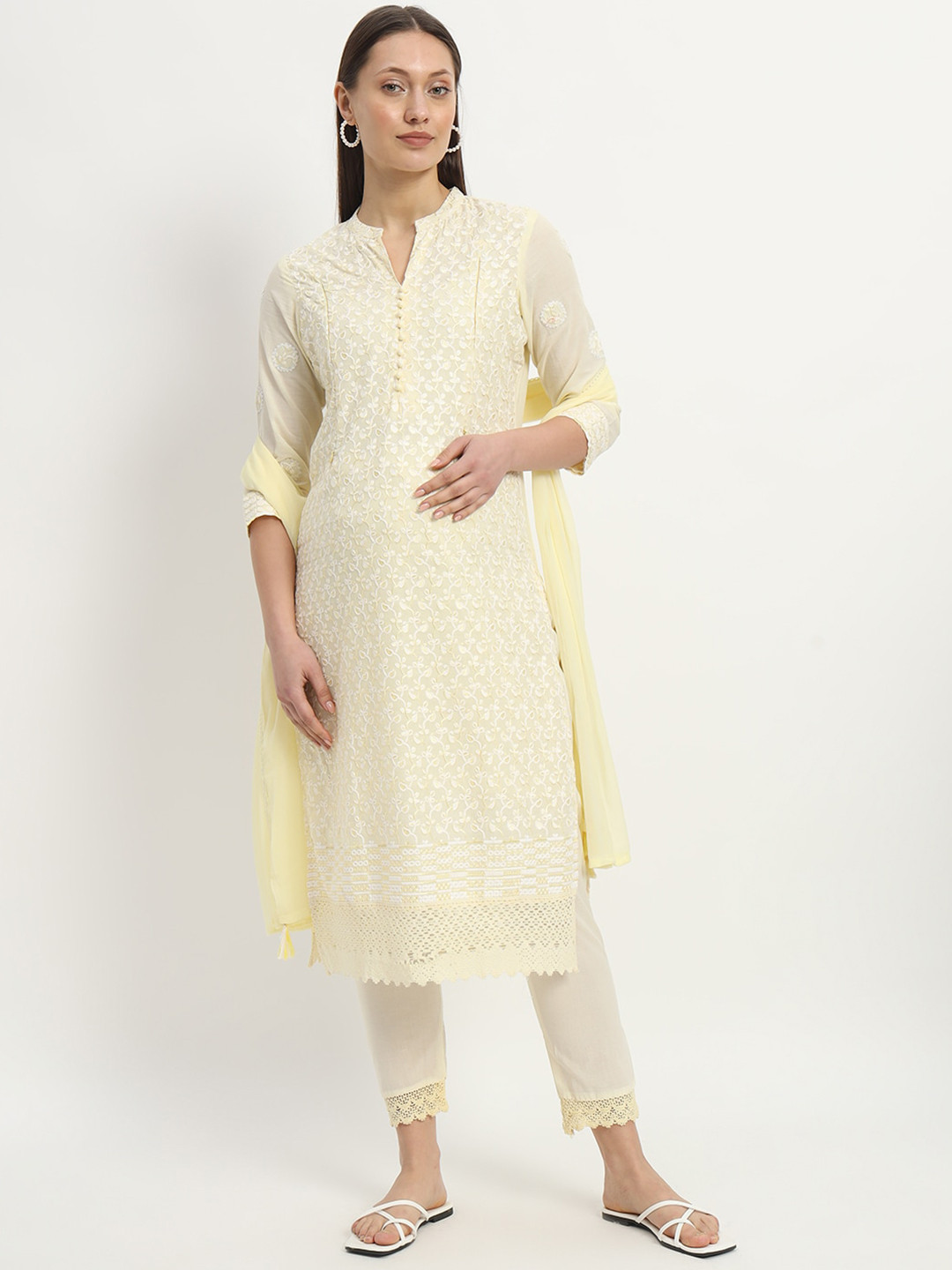 

mumzhug Women Floral Embroidered Regular Pure Cotton Kurta with Trousers & With Dupatta, Yellow