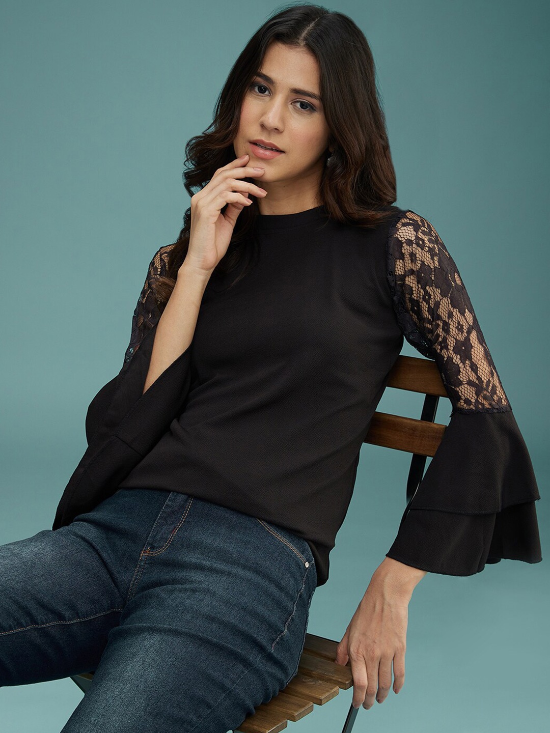 

DressBerry Bell Sleeve Top, Black