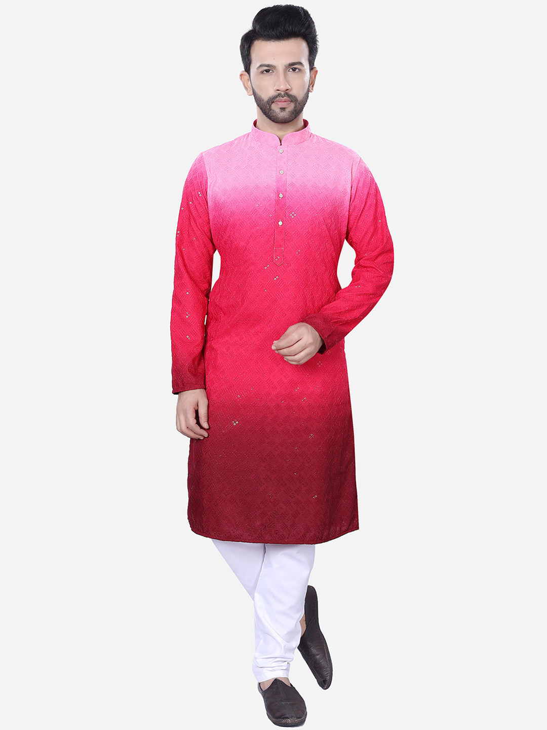

Avaeta Dyed Regular Chikankari Kurta with Pyjamas, Pink