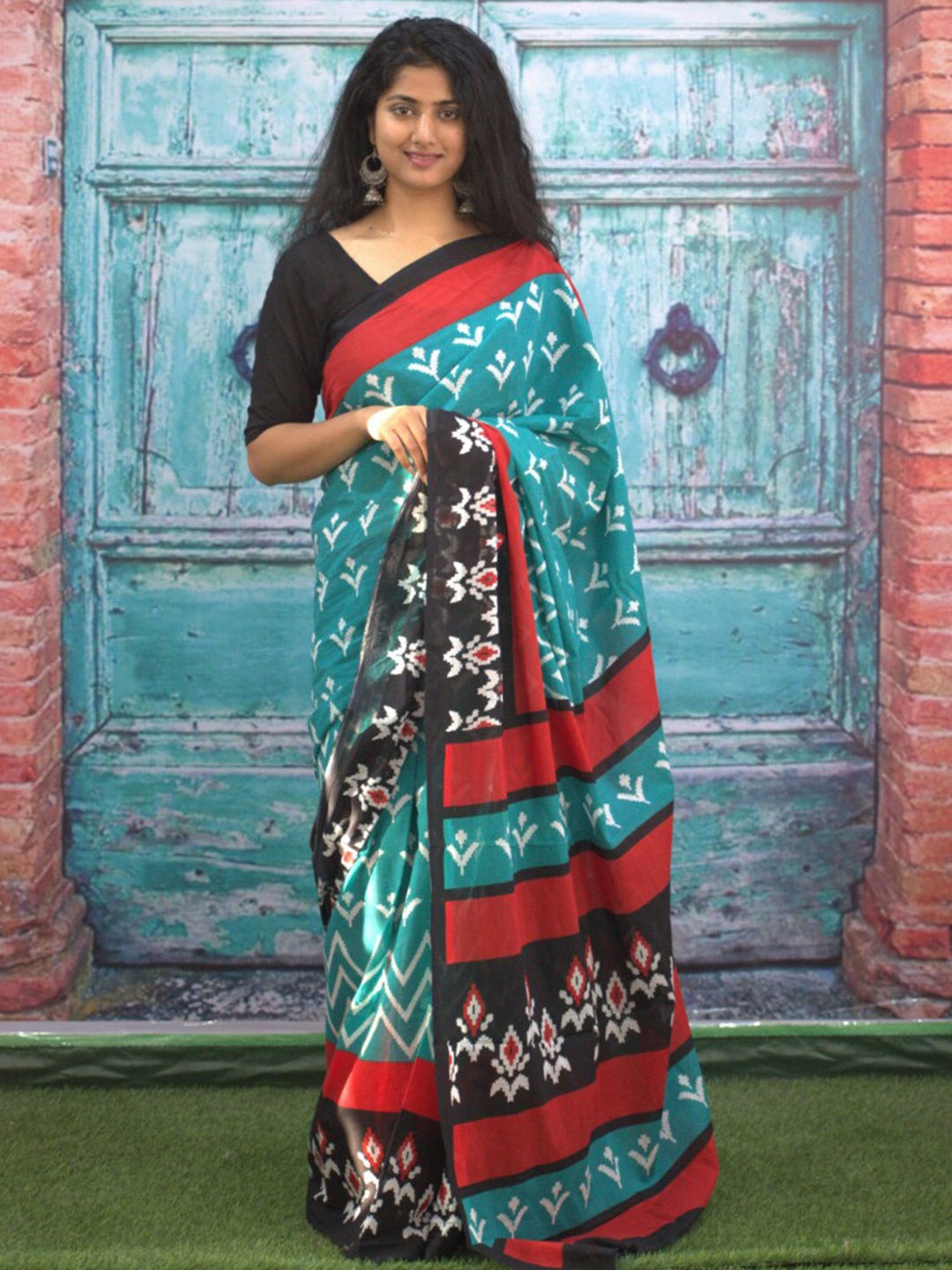 

GK FASHION Ethnic Motifs Printed Pure Cotton Saree, Blue