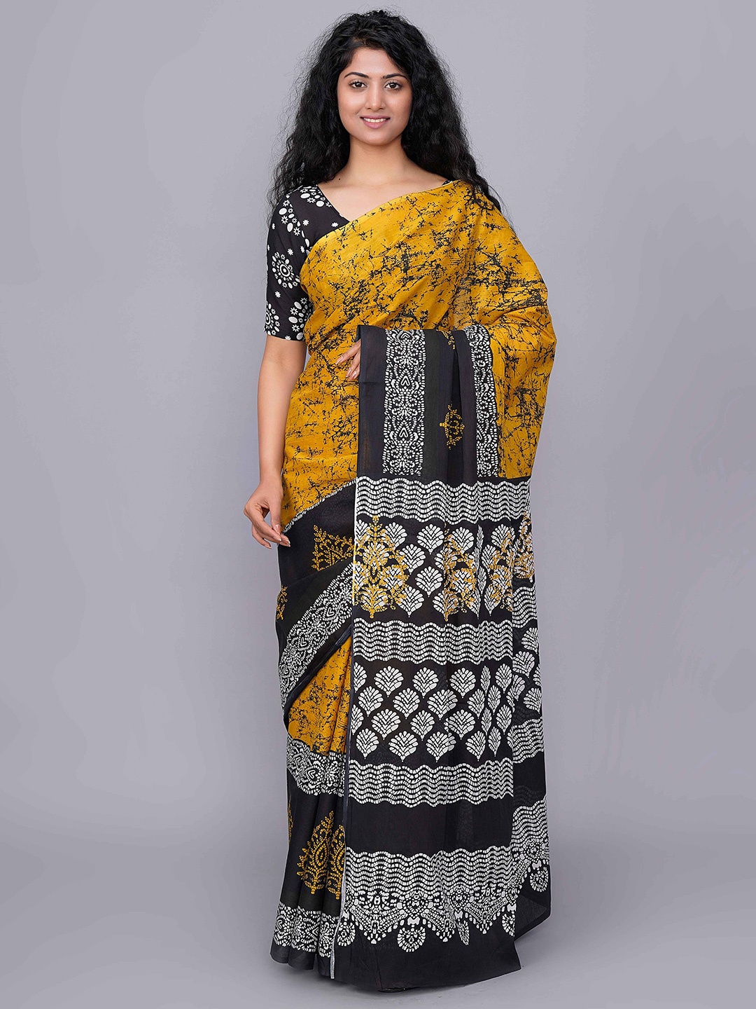 

GK FASHION Abstract Printed Pure Cotton Saree, Yellow