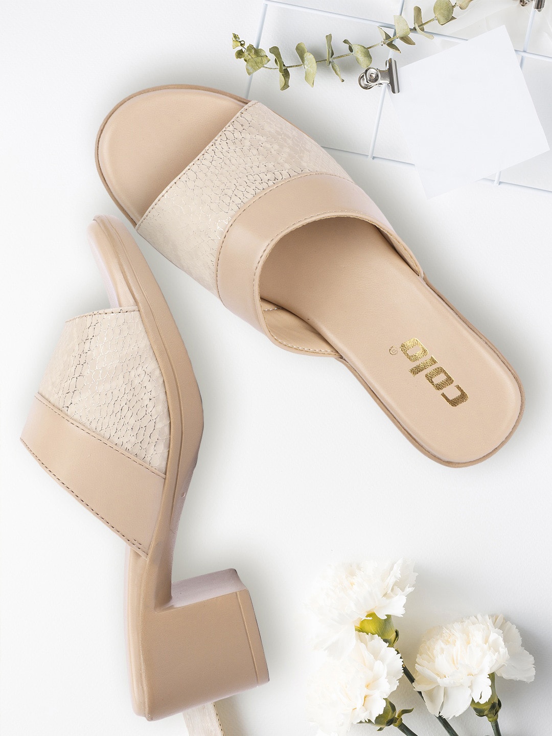 

Colo Wedge Sandals, Cream