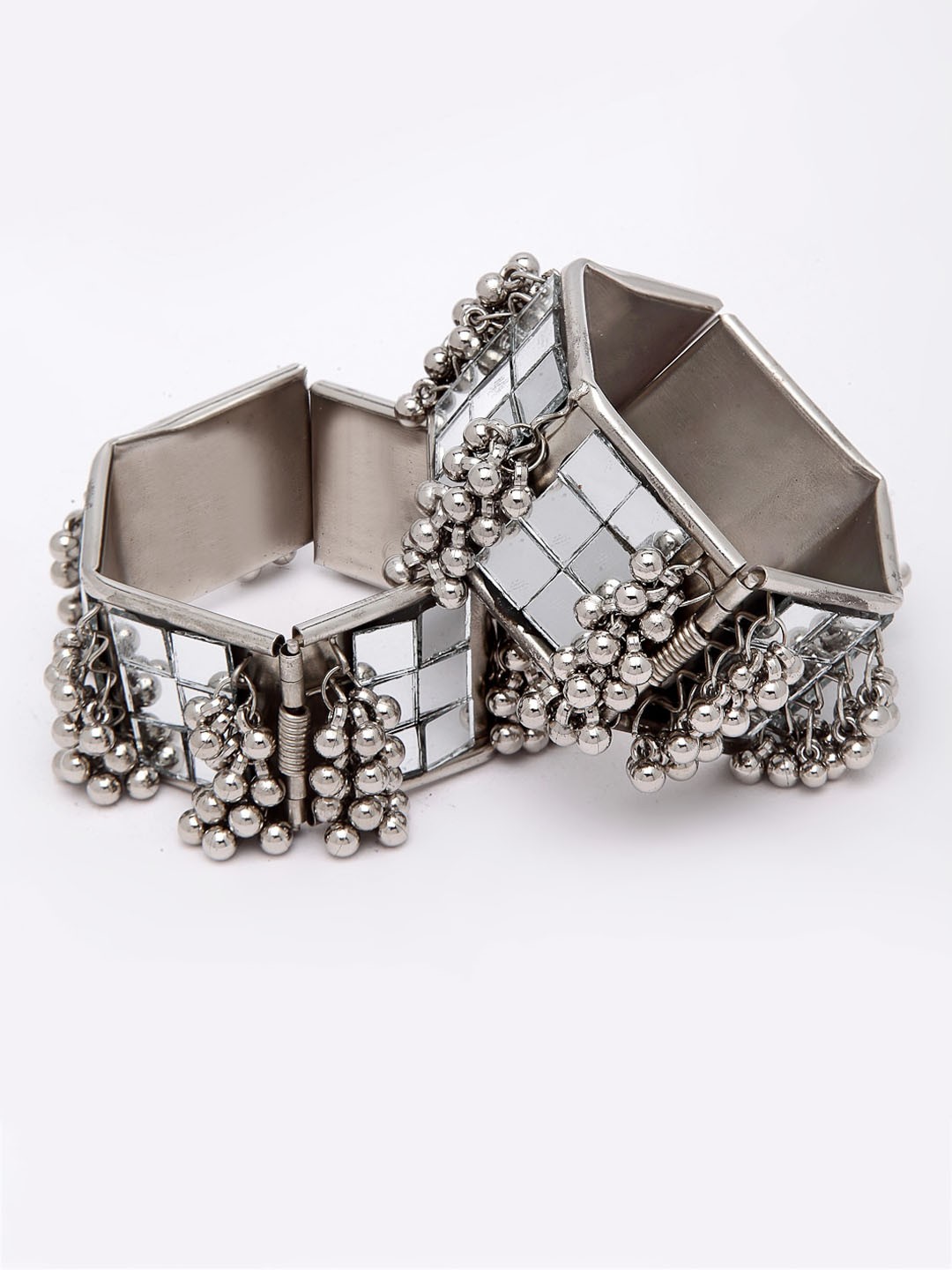 

CHUI MUI Set Of 2 Silver Plated Oxidised Bangles