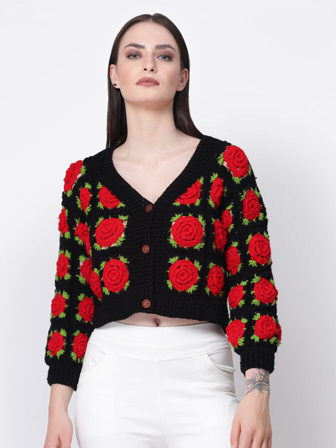 

WINDROP SOLUTIONS Women Floral Pullover, Black