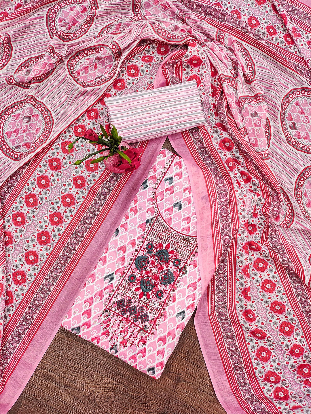

MANVAA Floral Printed Unstitched Dress Material, Pink