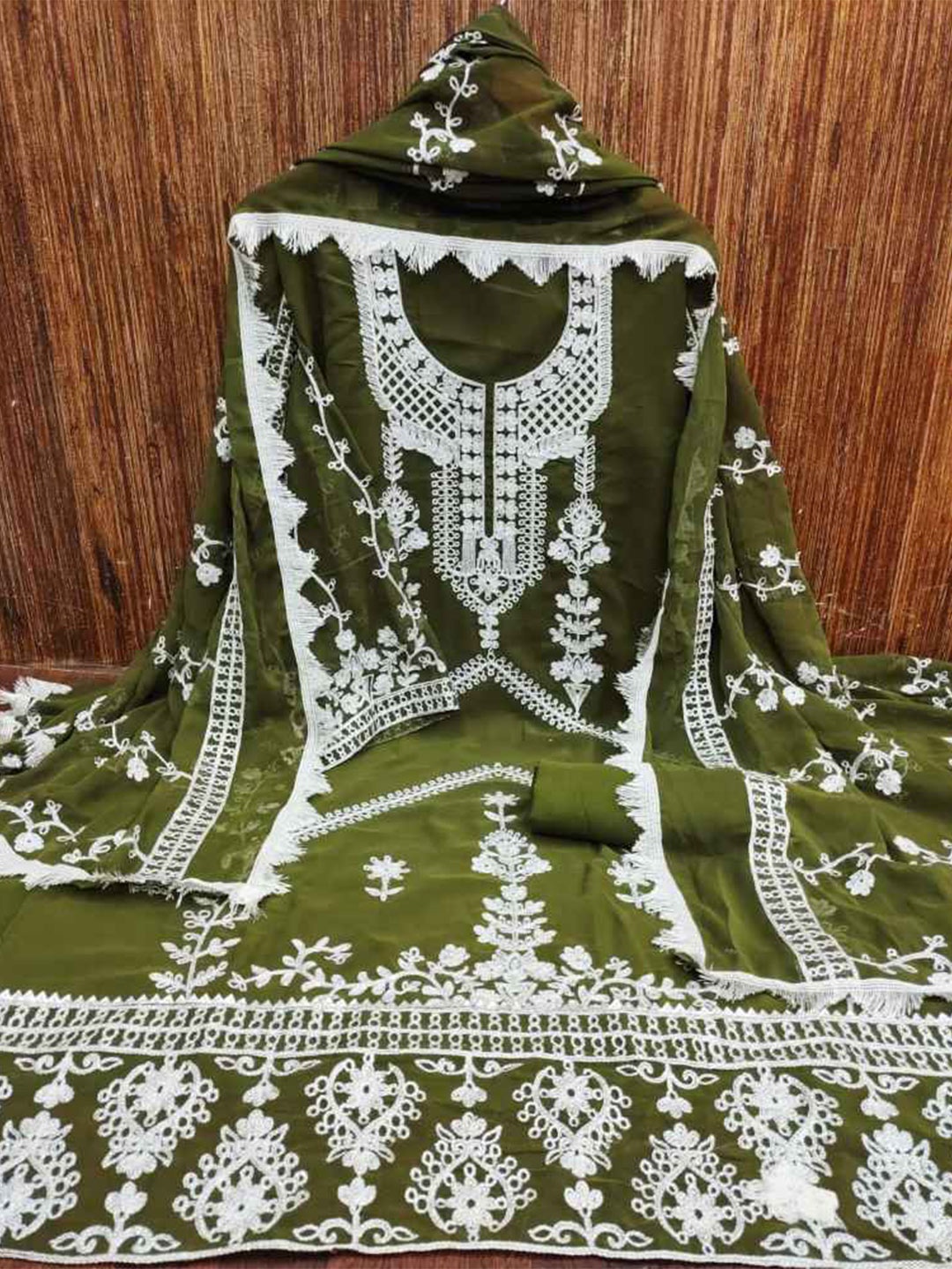 

faxofab Embroidered Silk Georgette Unstitched Dress Material, Green