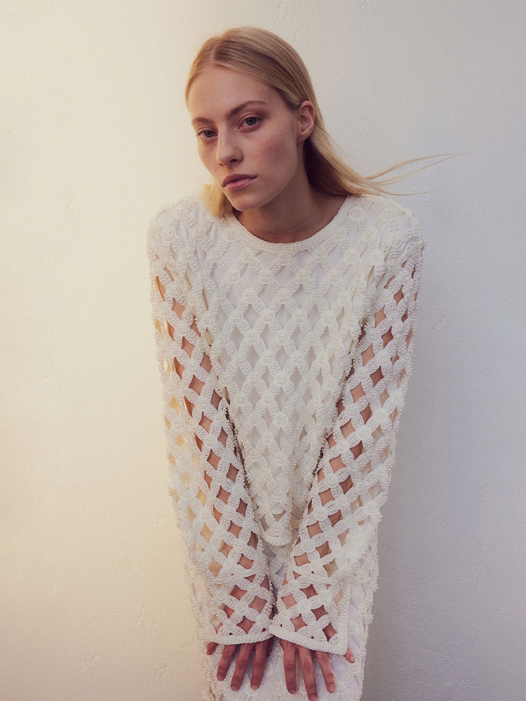 

H&M Bead Embellished Round Neck Tops, White