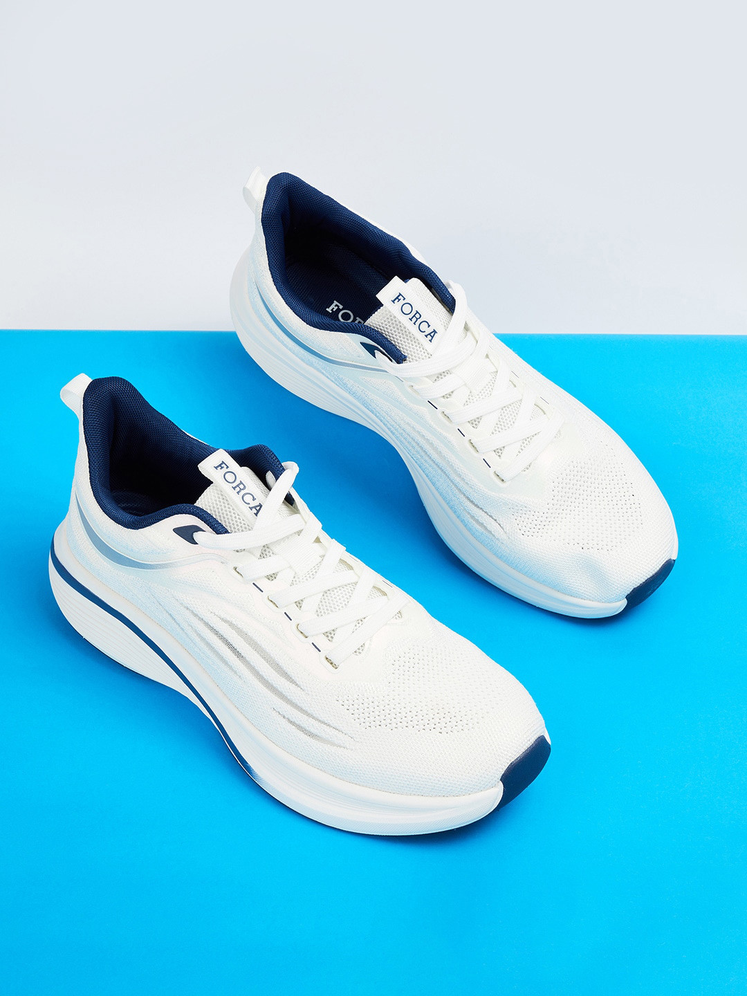 

Forca by Lifestyle Men Round Toe Sneakers, White