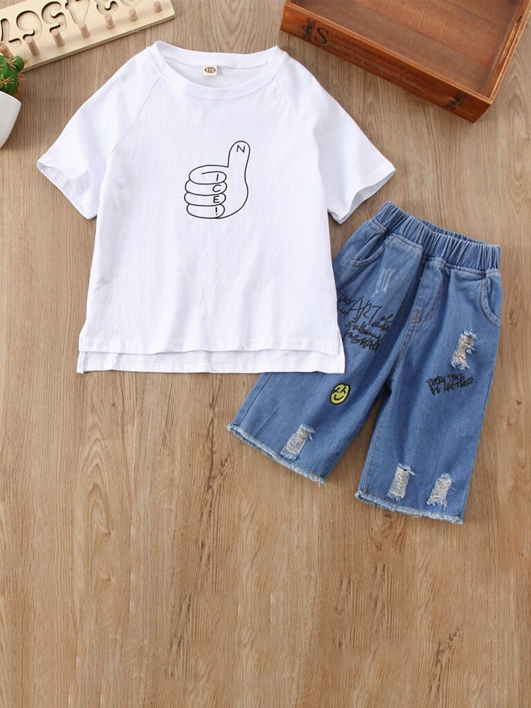 INCLUD Girls Graphic Printed T-shirt With Denim Shorts, White
