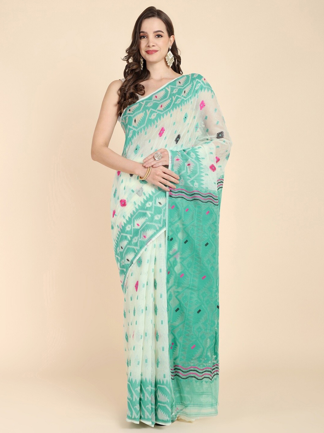 

Bong ButiQ Ethnic Motifs Printed Jamdani Saree, Turquoise blue