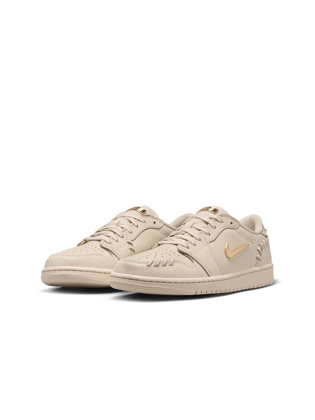 

Nike Women Air Jordan 1 Low Method of Make Sneakers, Brown