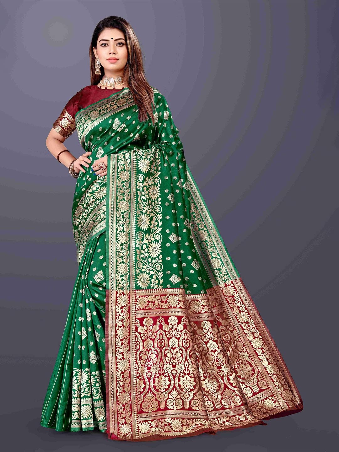 

BAESD Woven Design Floral Zari Banarasi Saree, Green