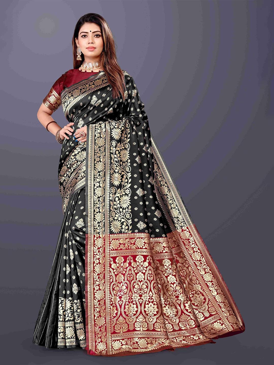 

BAESD Woven Design Floral Zari Banarasi Saree, Black