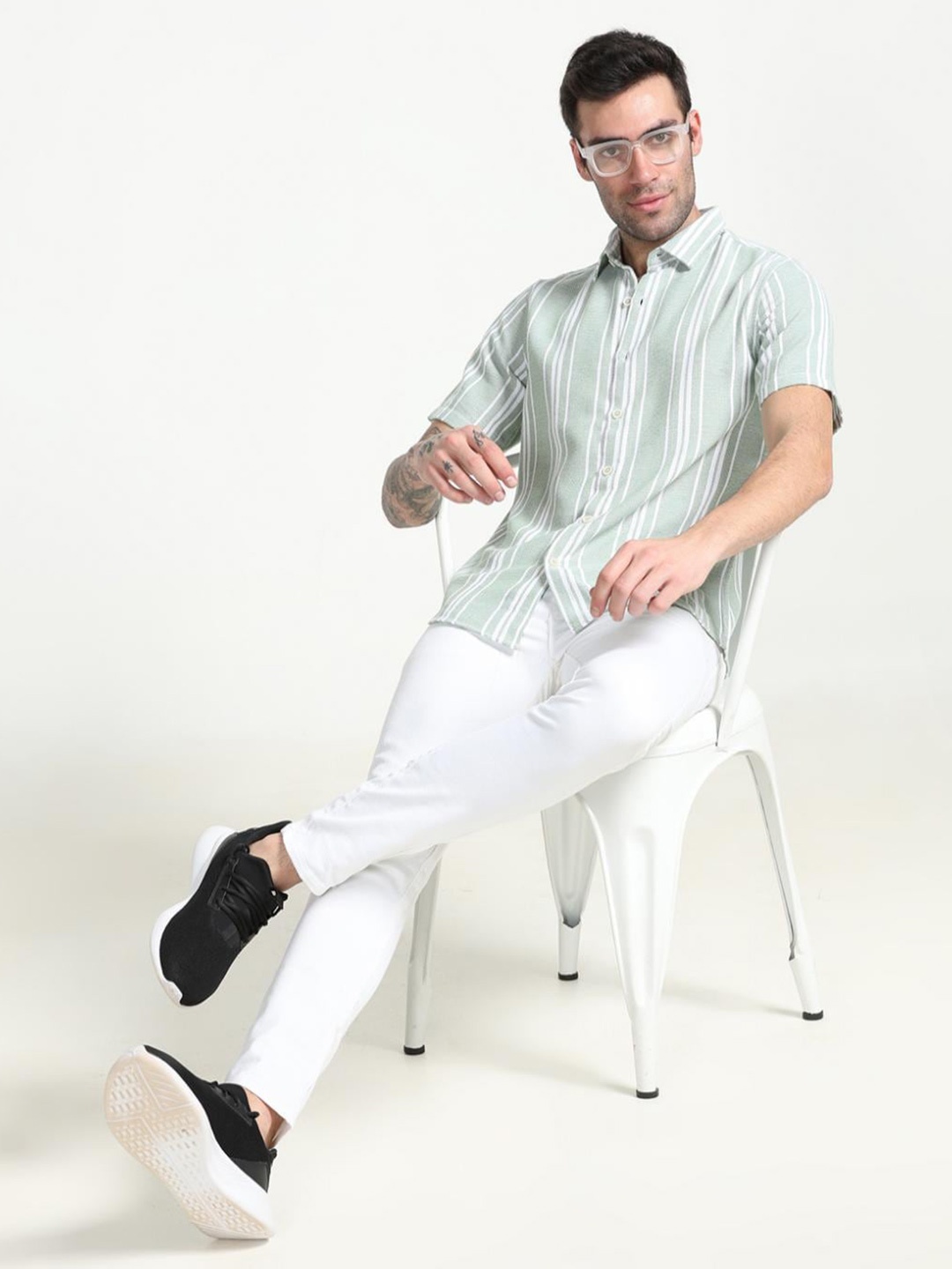

FLY 69 Men Premium Slim Fit Opaque Striped Casual Shirt, Green