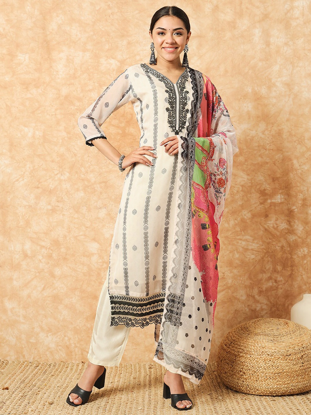 

KALINI Regular Thread Work Kurta with Trousers & With Dupatta, White