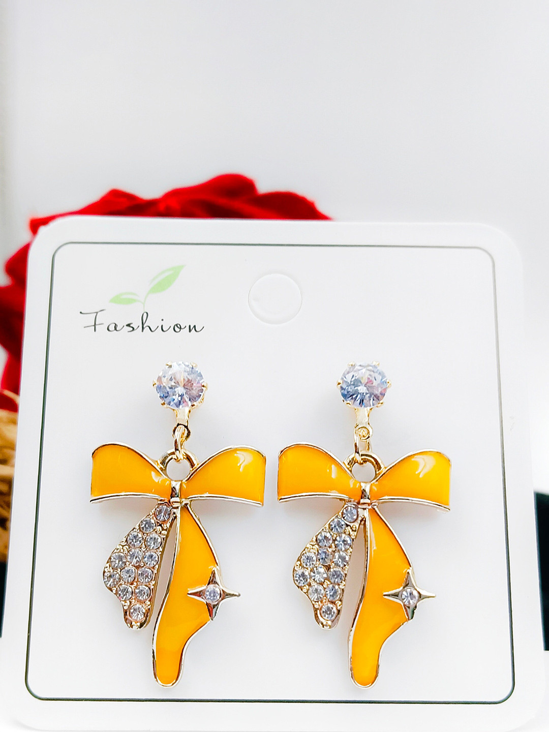 

Manikya Contemporary Drop Earrings, Gold