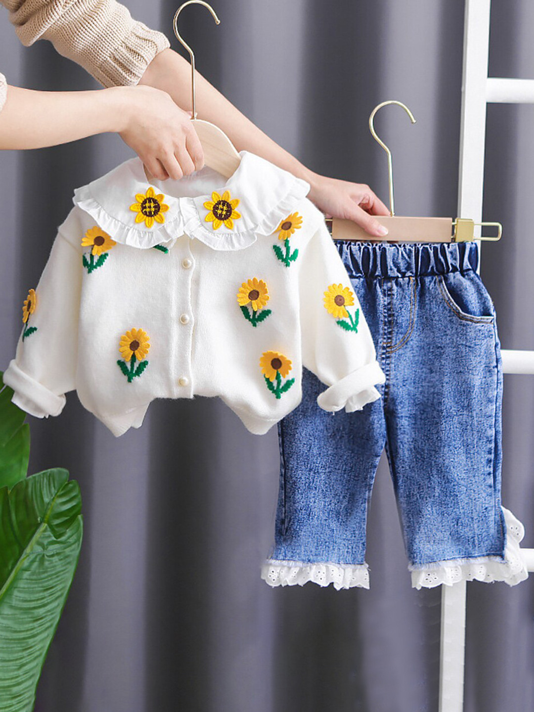 

INCLUD Girls Embroidered Shirt with Trousers, White