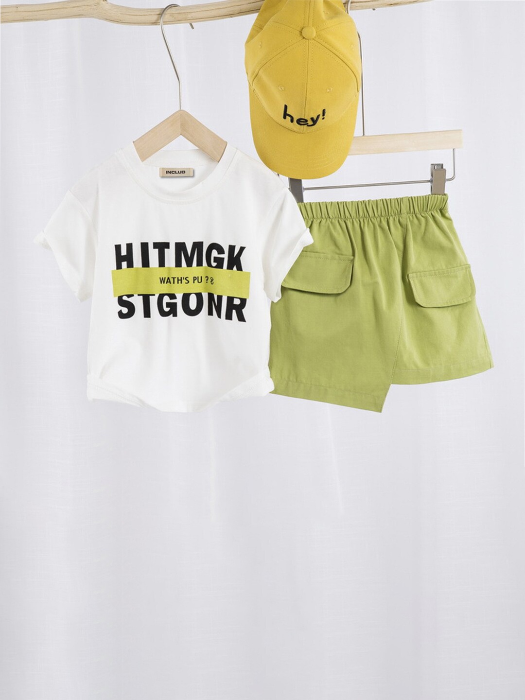 

INCLUD Girls Printed T-shirt With Skirt, White
