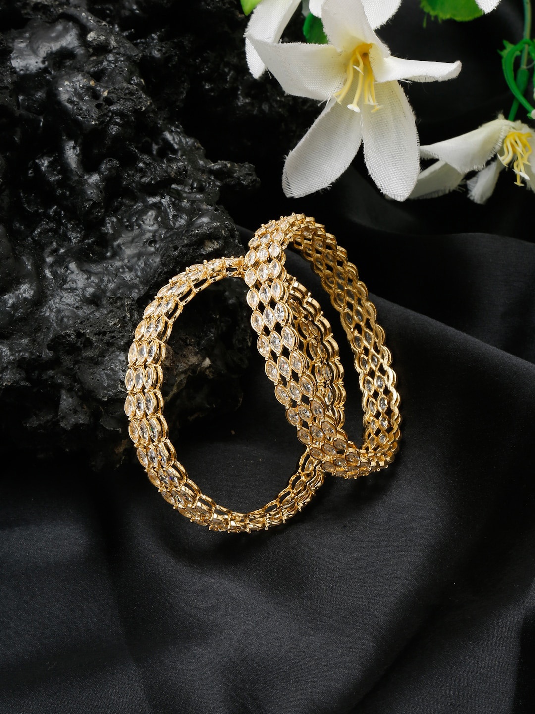 

Anouk Set Of 2 Gold-Plated Stone Studded Bangles