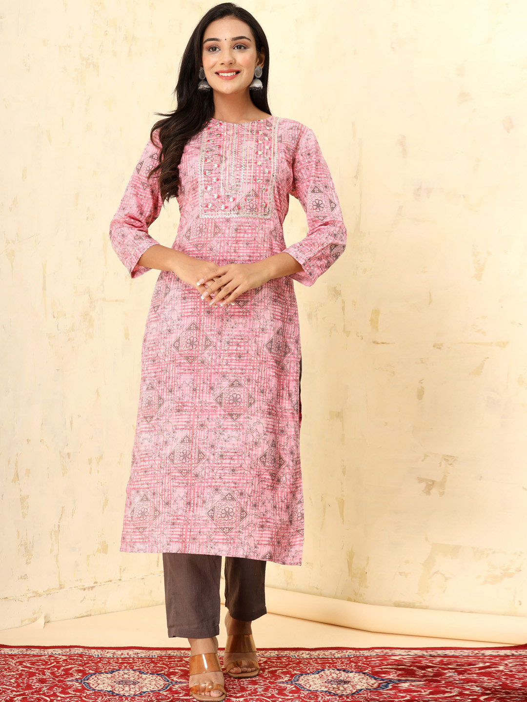 

KALINI Floral Printed Regular Thread Work Pure Cotton Kurta with Pyjamas, Pink