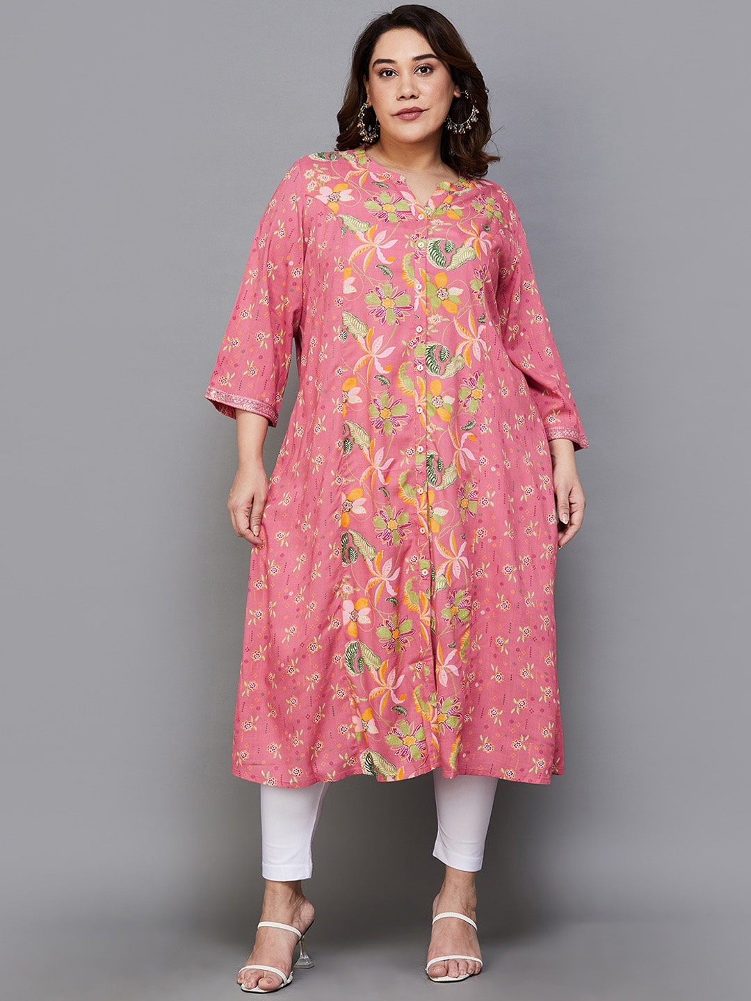 

Moiree by Lifestyle Women Striped Flared Sleeves Kurta, Pink