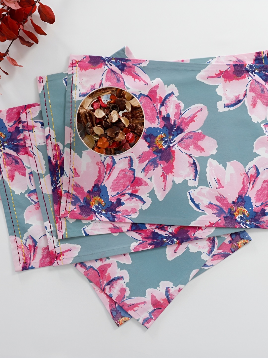 

TARAN LIVING Pink & Khaki 6 Pieces Floral Printed Cotton Table Placemats