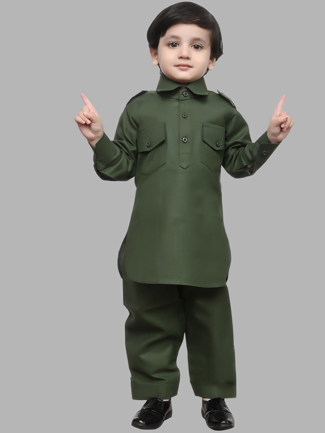 

BAESD Boys Regular Pure Cotton Kurta with Pyjamas, Green