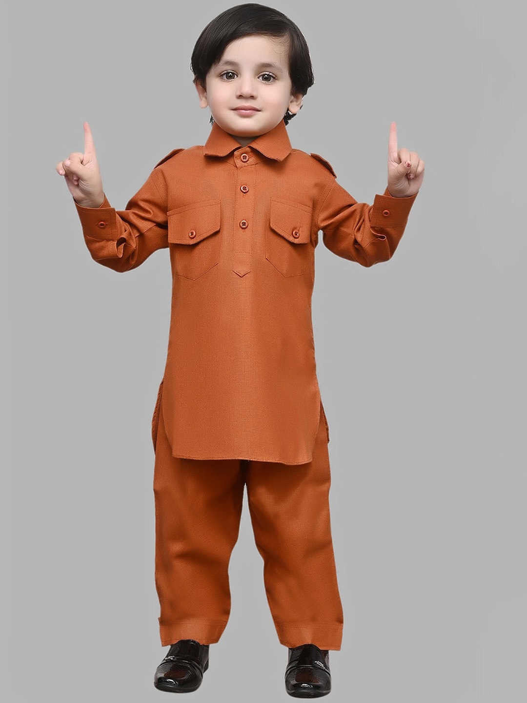 

BAESD Boys Roll-Up Sleeves Pure Cotton Pathani Kurta With Pyjama, Rust