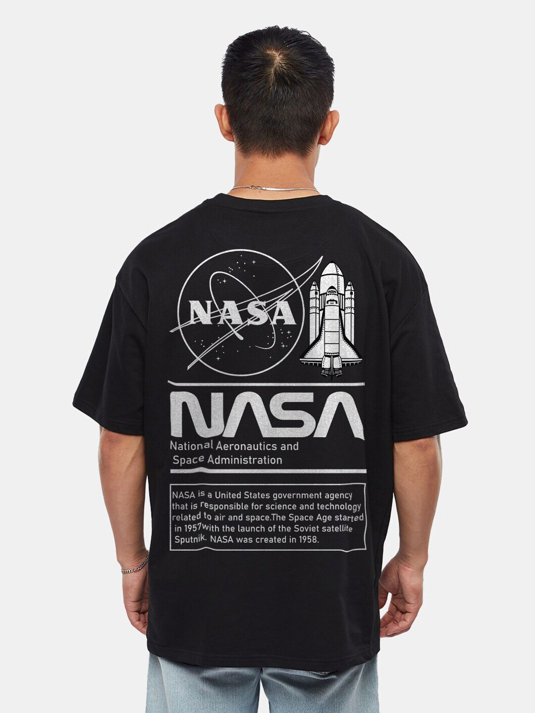 

Crazymonk NASA Printed Drop Shoulder Pure Cotton Oversized T-Shirt, Black