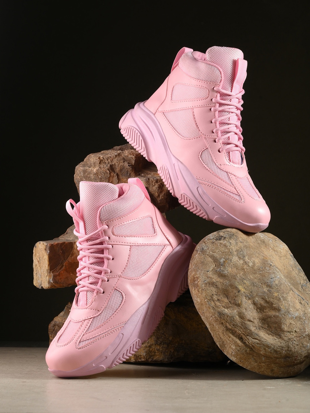 

The Roadster Lifestyle Co. Women Pink Textured Mid-Top Lace-Up Sneakers