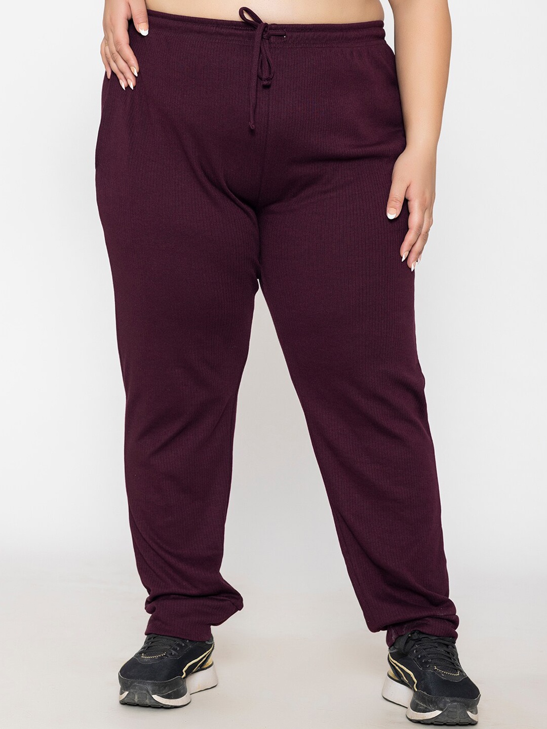 

TITTLI Women Plus Size Mid Rise Cotton Track Pant, Maroon