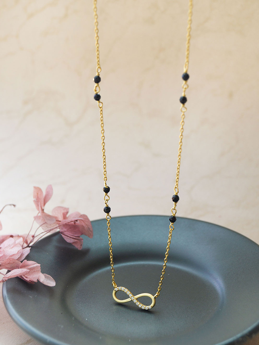 

MANNASH 925 Sterling Silver Gold-Plated Beaded Mangalsutra