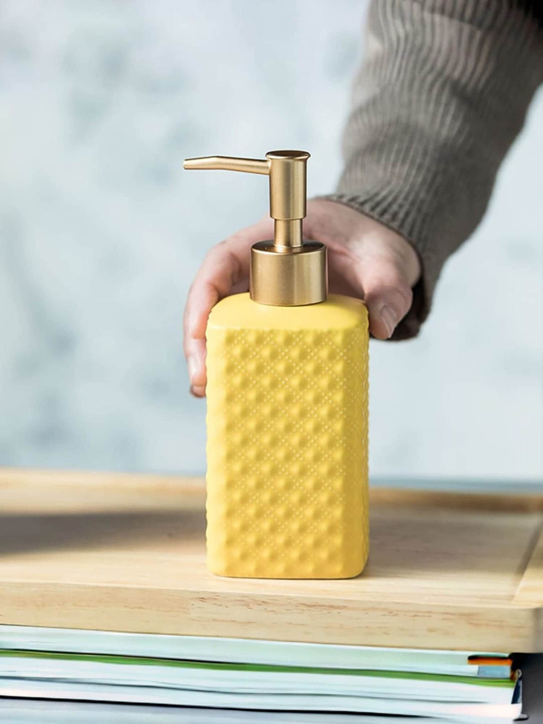 

UMAI Yellow Textured Stoneware Soap Dispenser 350 ml
