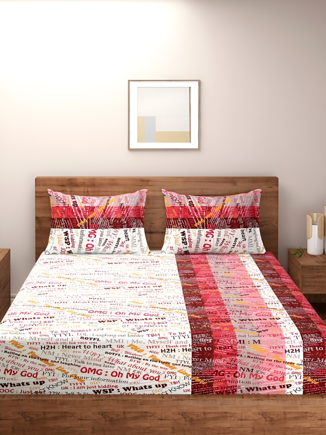 

Aura White & Red Floral 144 TC Cotton King Bedsheet with 2 Pillow Covers
