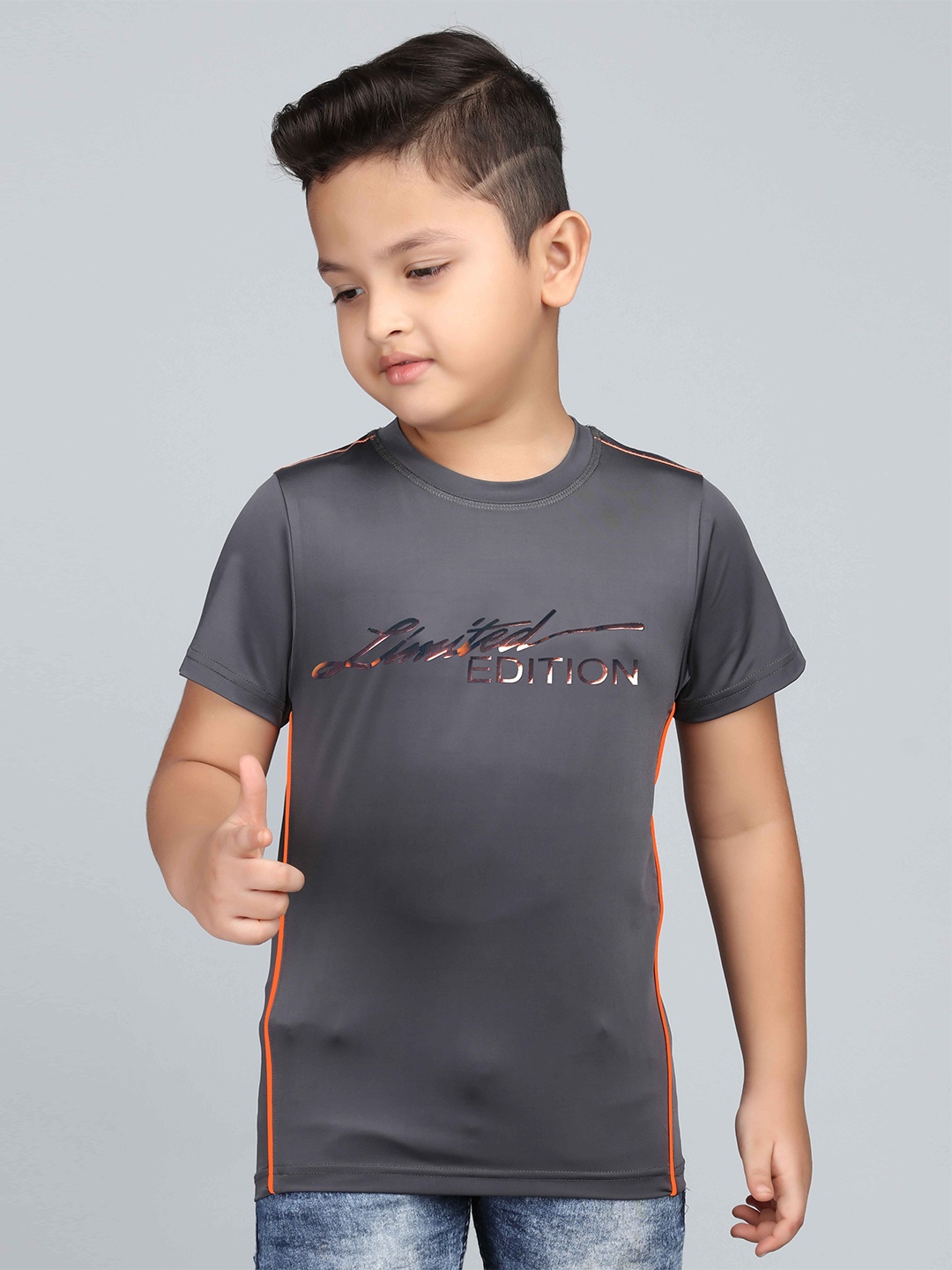 

3PIN Boys Typography Printed Applique T-shirt, Grey