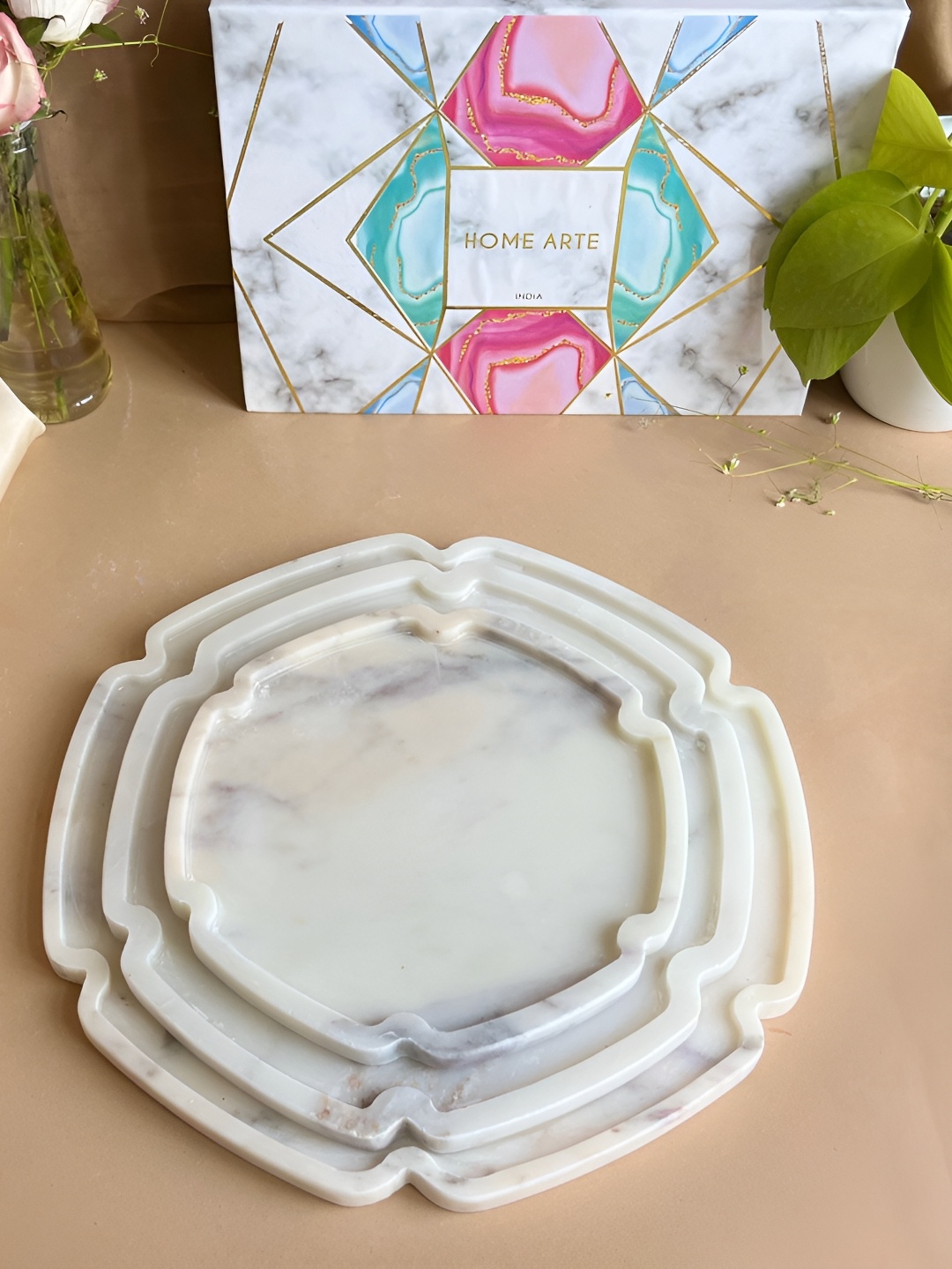 

HOMEARTE White & Grey 3 Pieces Abstract Printed Hexagon Shaped Marble Food Platters