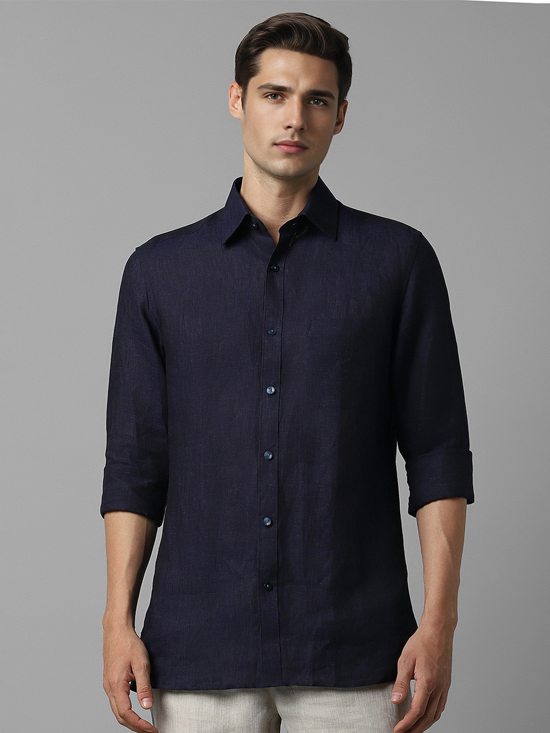 

Louis Philippe Men Opaque Formal Shirt, Navy blue