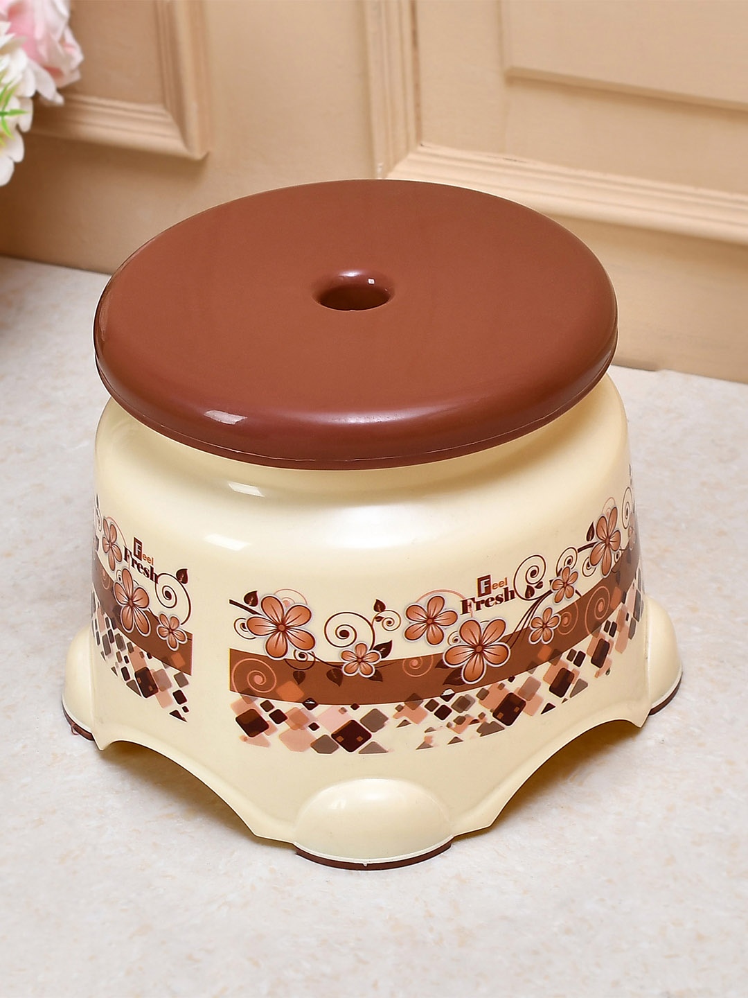

Kuber Industries Plastic Step Stool, Cream