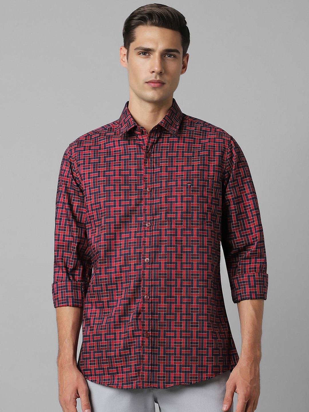 

Louis Philippe Sport Men Slim Fit Opaque Checked Casual Shirt, Maroon