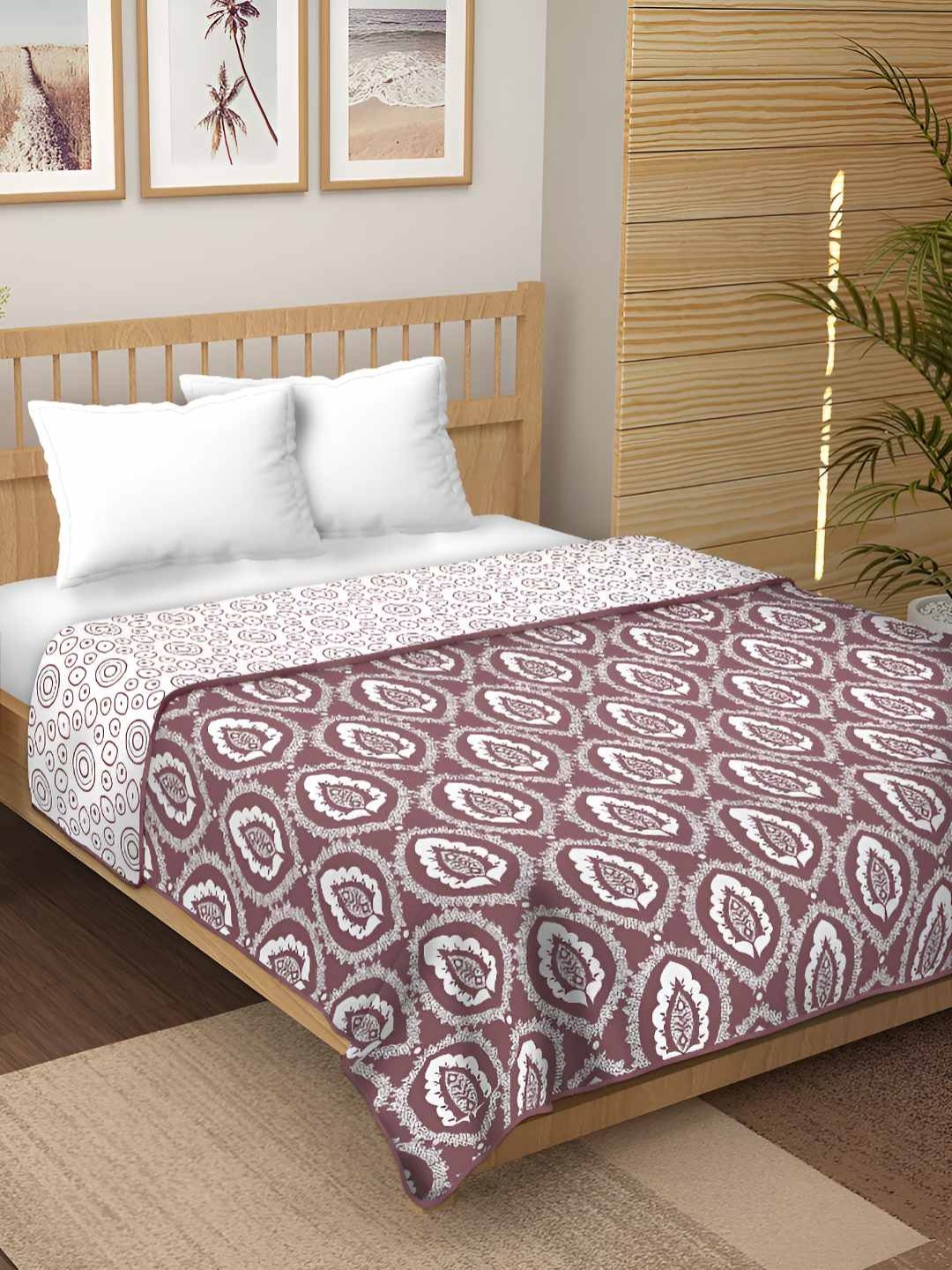 

Jinaya's Multicoloured & Multicoloured Floral Mild Winter 210 GSM Double Bed Dohar, Multi