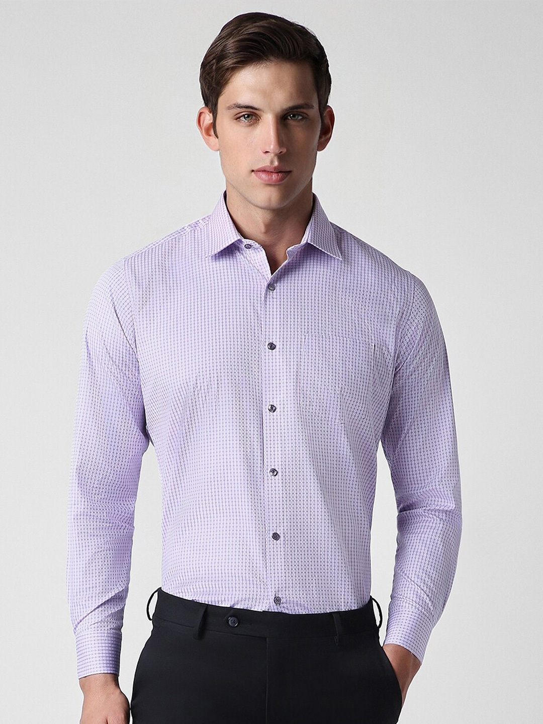 

Van Heusen Men Opaque Striped Formal Shirt, Purple