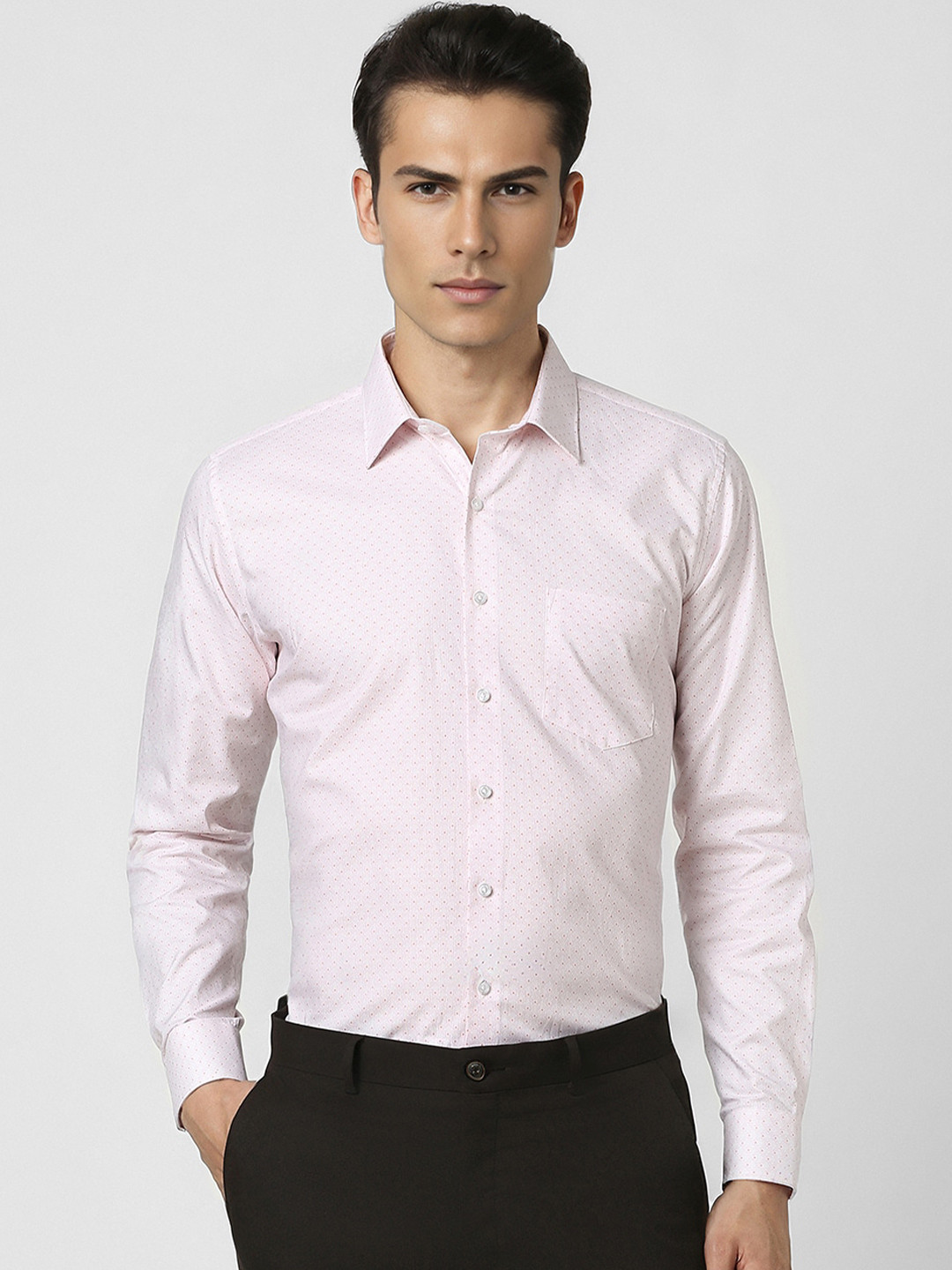 

Van Heusen Men Slim Fit Opaque Formal Shirt, Pink