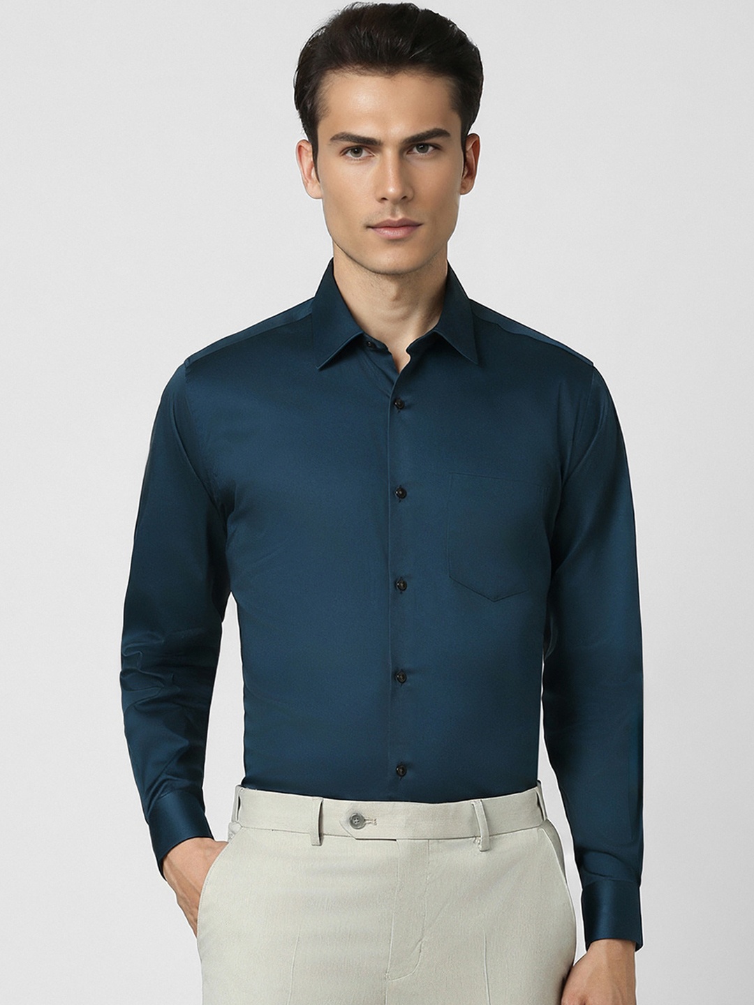 

Van Heusen Men Opaque Formal Shirt, Navy blue