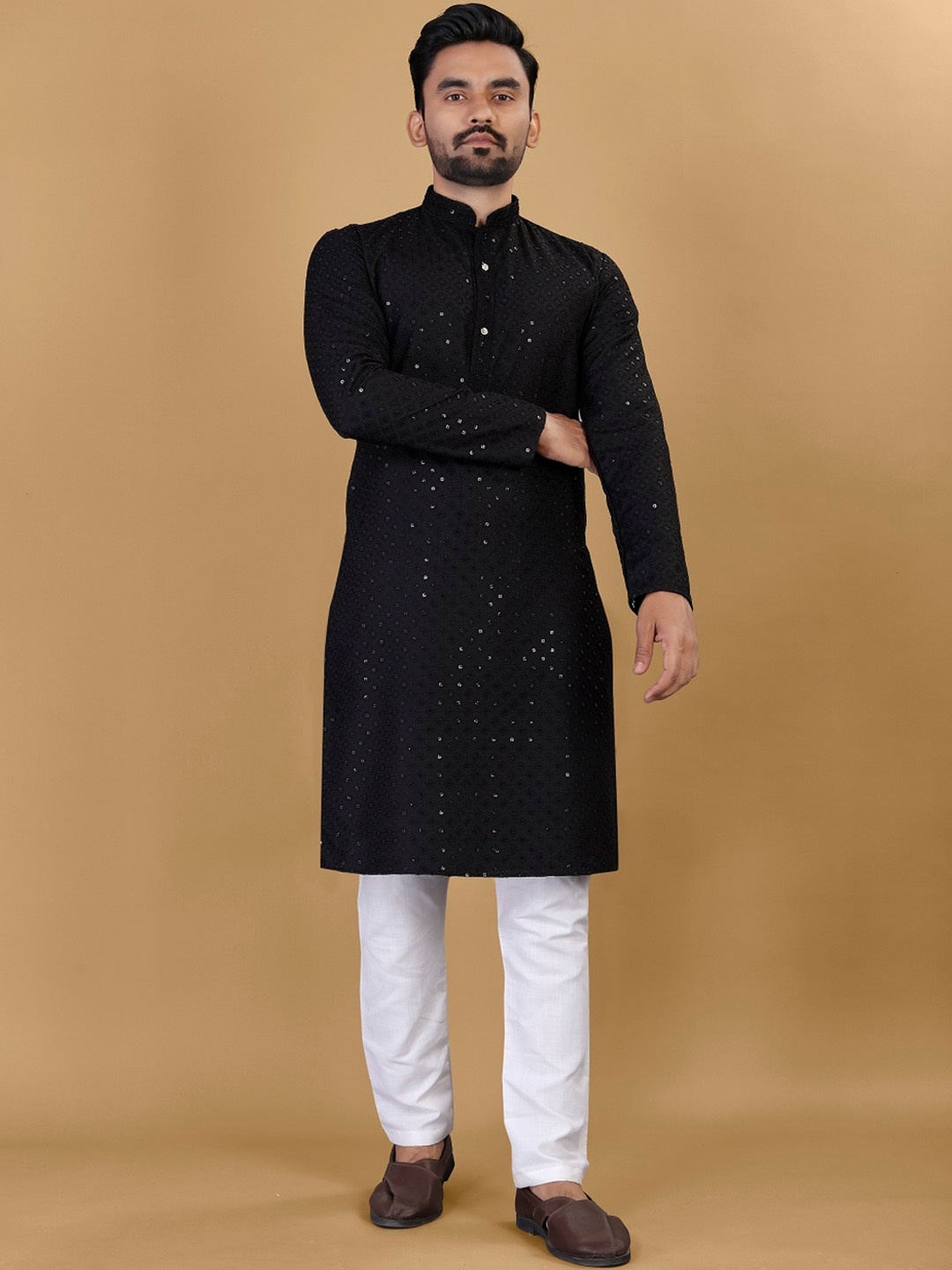 

BAESD Men Thread Work Kurta, Black