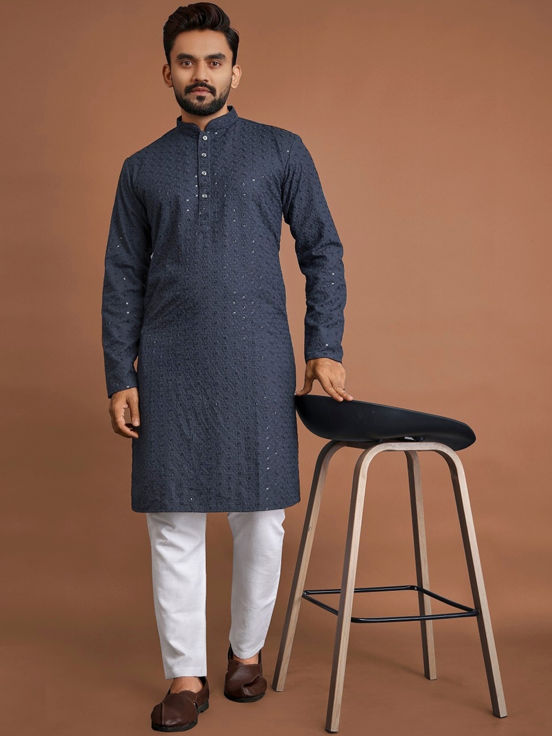 

BAESD Ethnic Motifs Mirror Work Mandarin Collar Thread Work Cotton Kurta, Grey