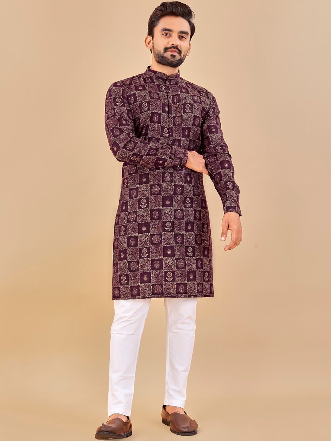 

BAESD Floral Printed Mandarin Collar Long Sleeves Kurta, Purple