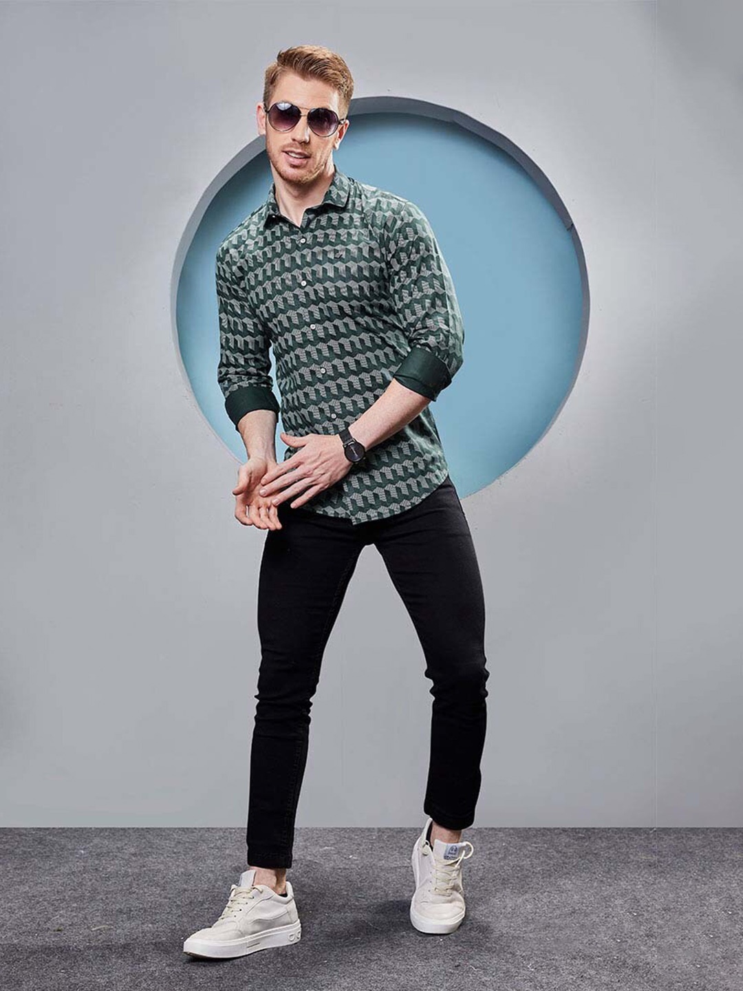 

ALMATY Men Comfort Slim Fit Opaque Checked Party Shirt, Green