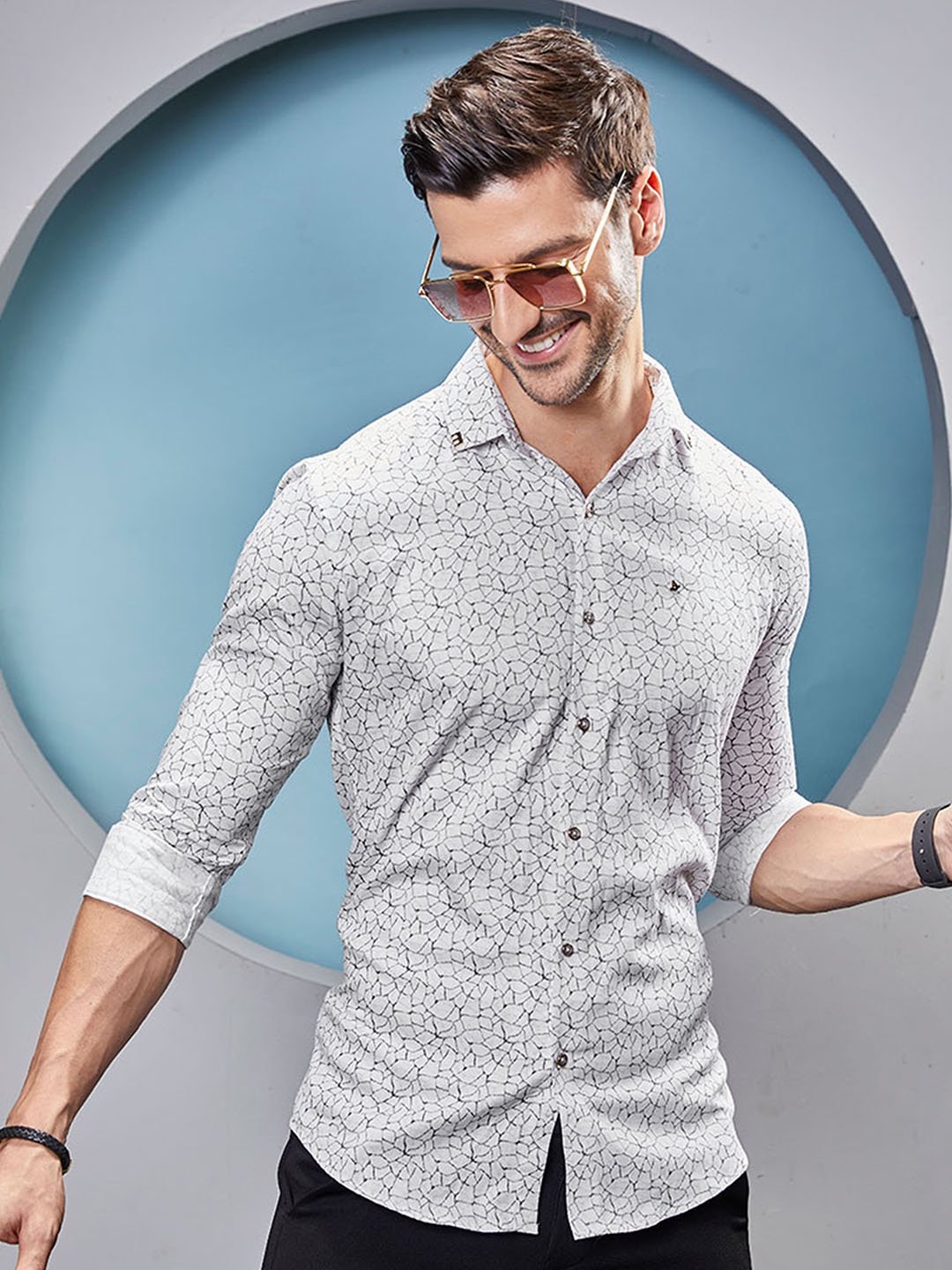 

ALMATY Men Comfort Slim Fit Opaque Printed Party Shirt, White