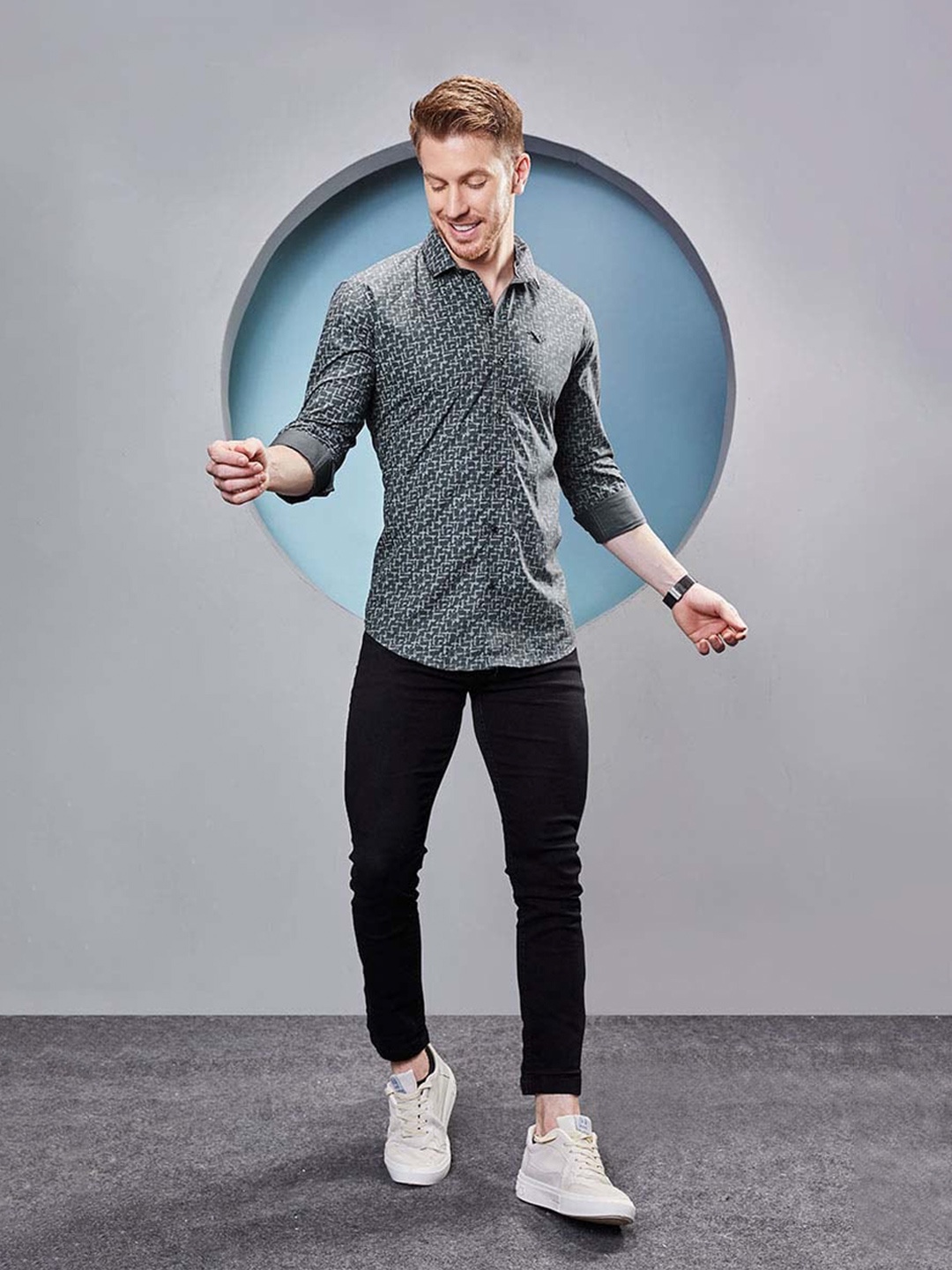 

ALMATY Men Comfort Slim Fit Opaque Printed Party Shirt, Grey