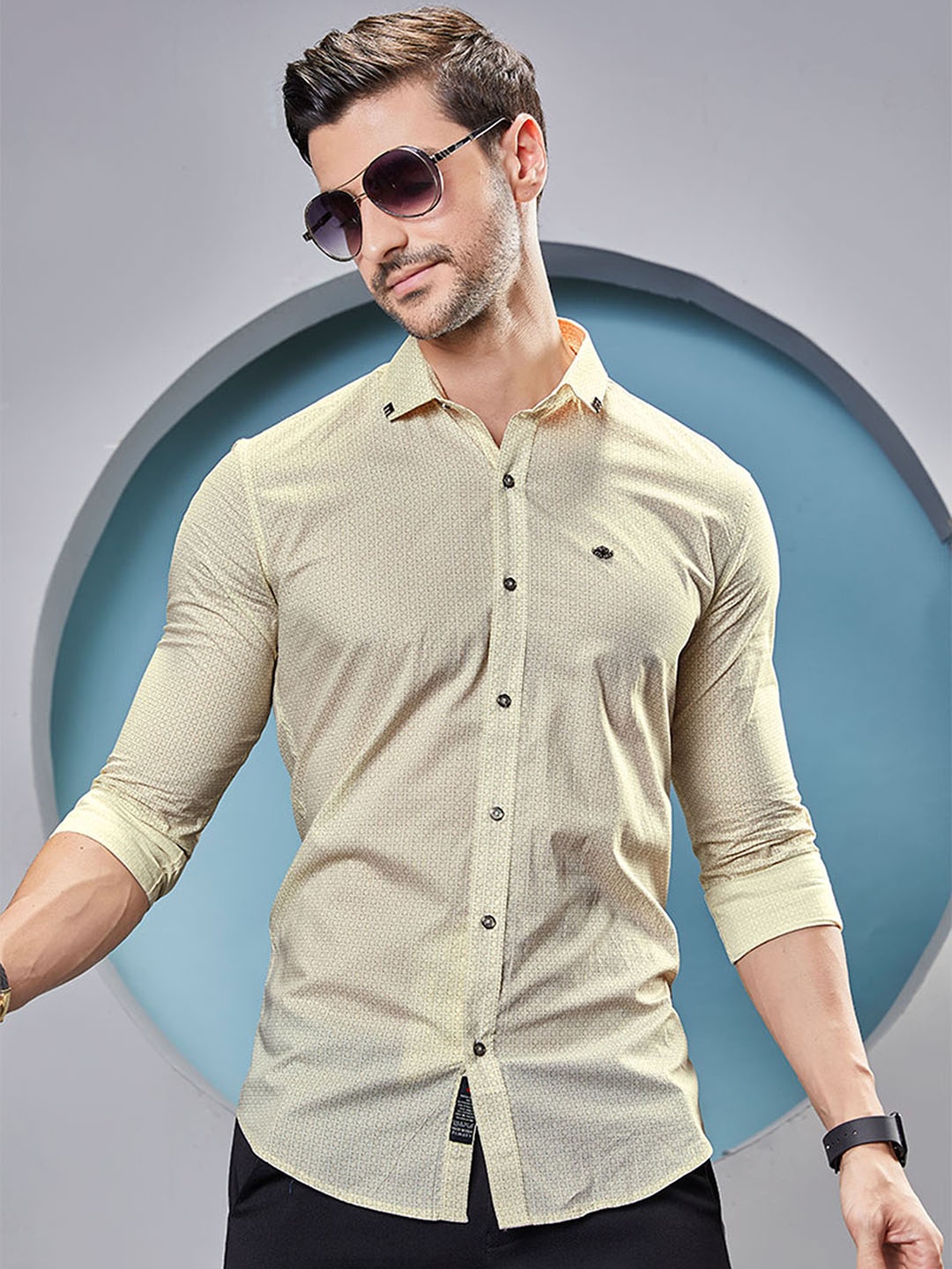 

ALMATY Men Comfort Slim Fit Opaque Printed Party Shirt, Yellow